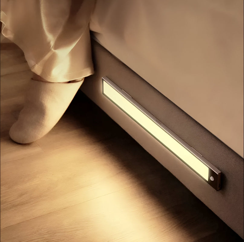 AuraLight™ - Smart Light